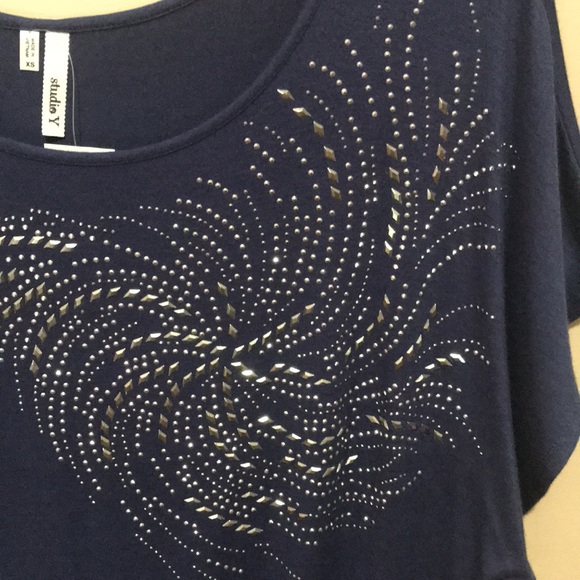 Studio Y short sleeve blue dressy top XS NWT - Picture 3 of 5